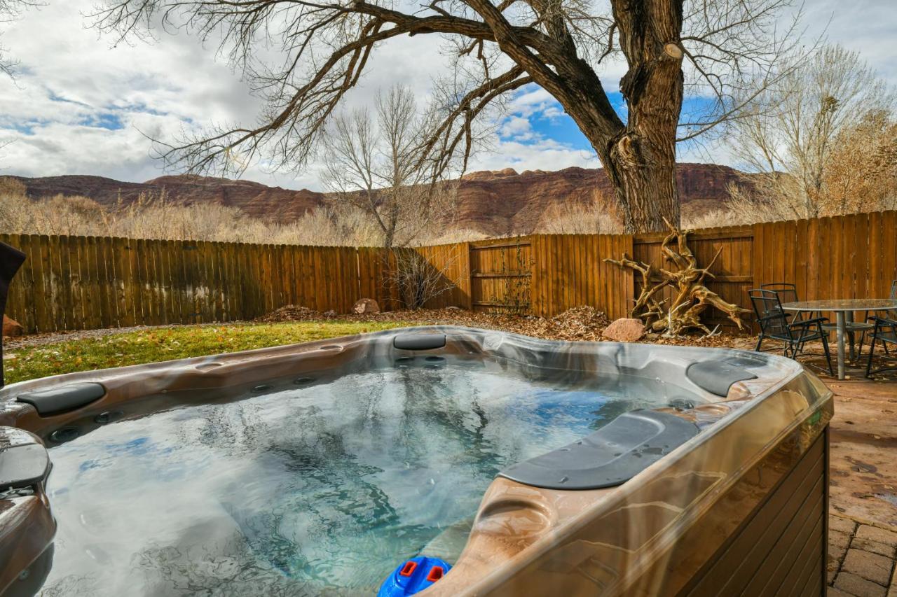 Cw343 - Great Downtown Location With A Private Hot Tub Βίλα Moab Εξωτερικό φωτογραφία